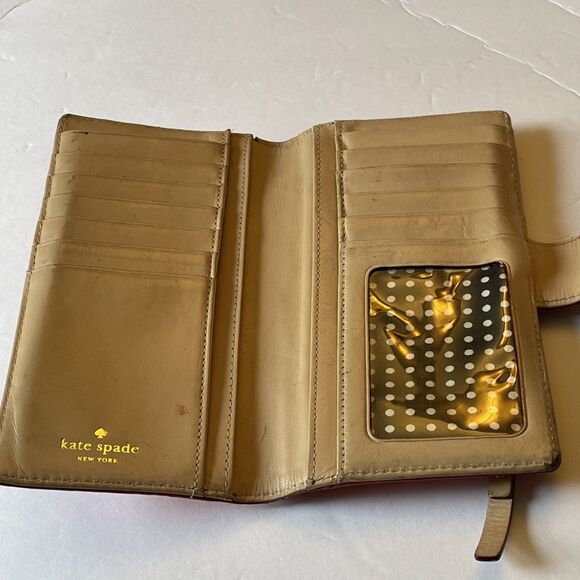 Kate Spade Wallet With Coin Zip New York Red patent Leather Tan Inside Used - Picture 15 of 16